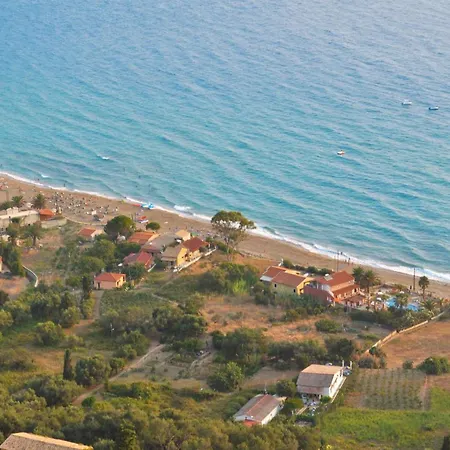 Corfu Beachfront Yannis On Agios Gordios Holiday home Agios Gordios (Corfu)