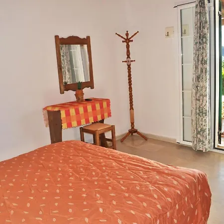 Holiday home Corfu Beachfront Yannis On Agios Gordios